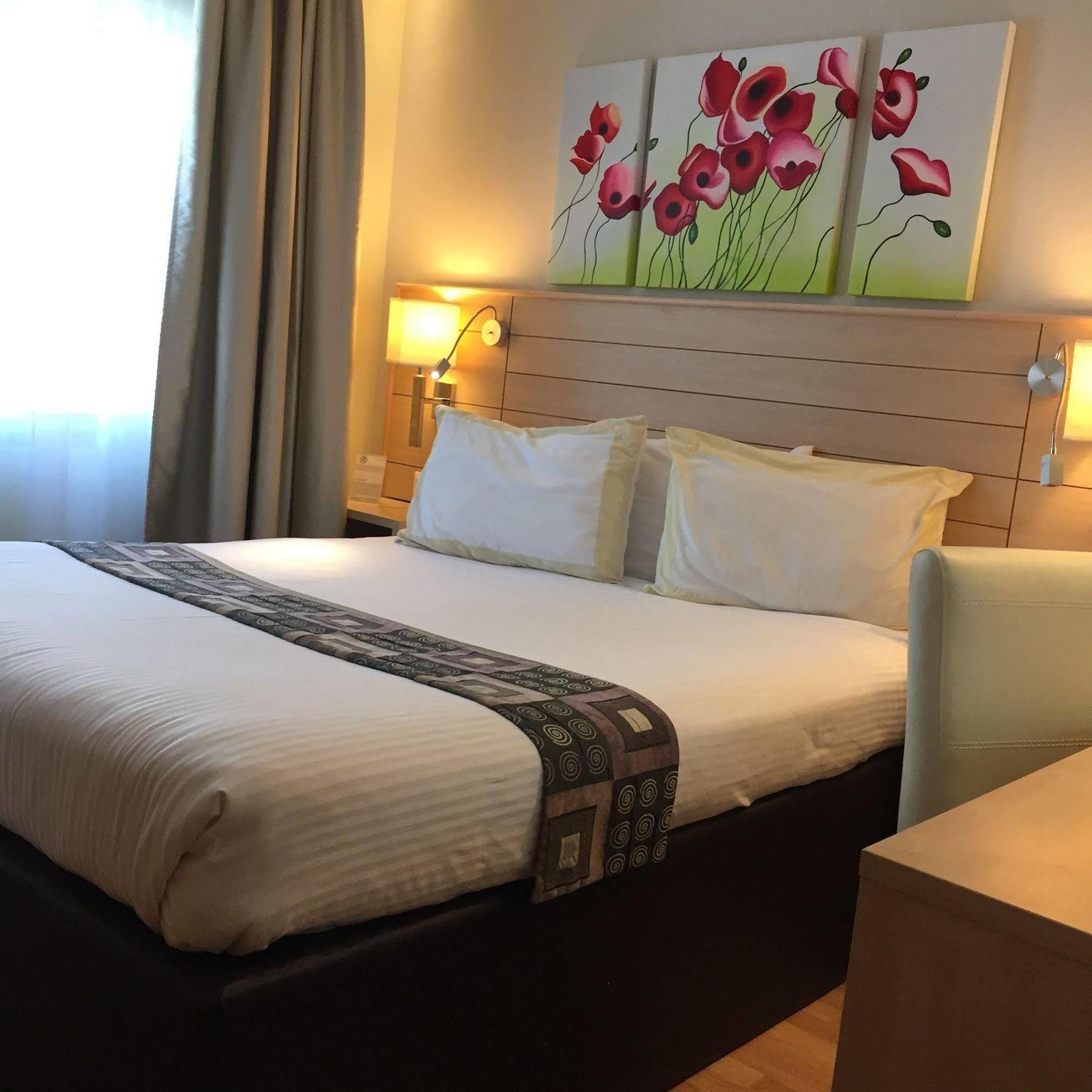 Crystal Hotel Амман Экстерьер фото