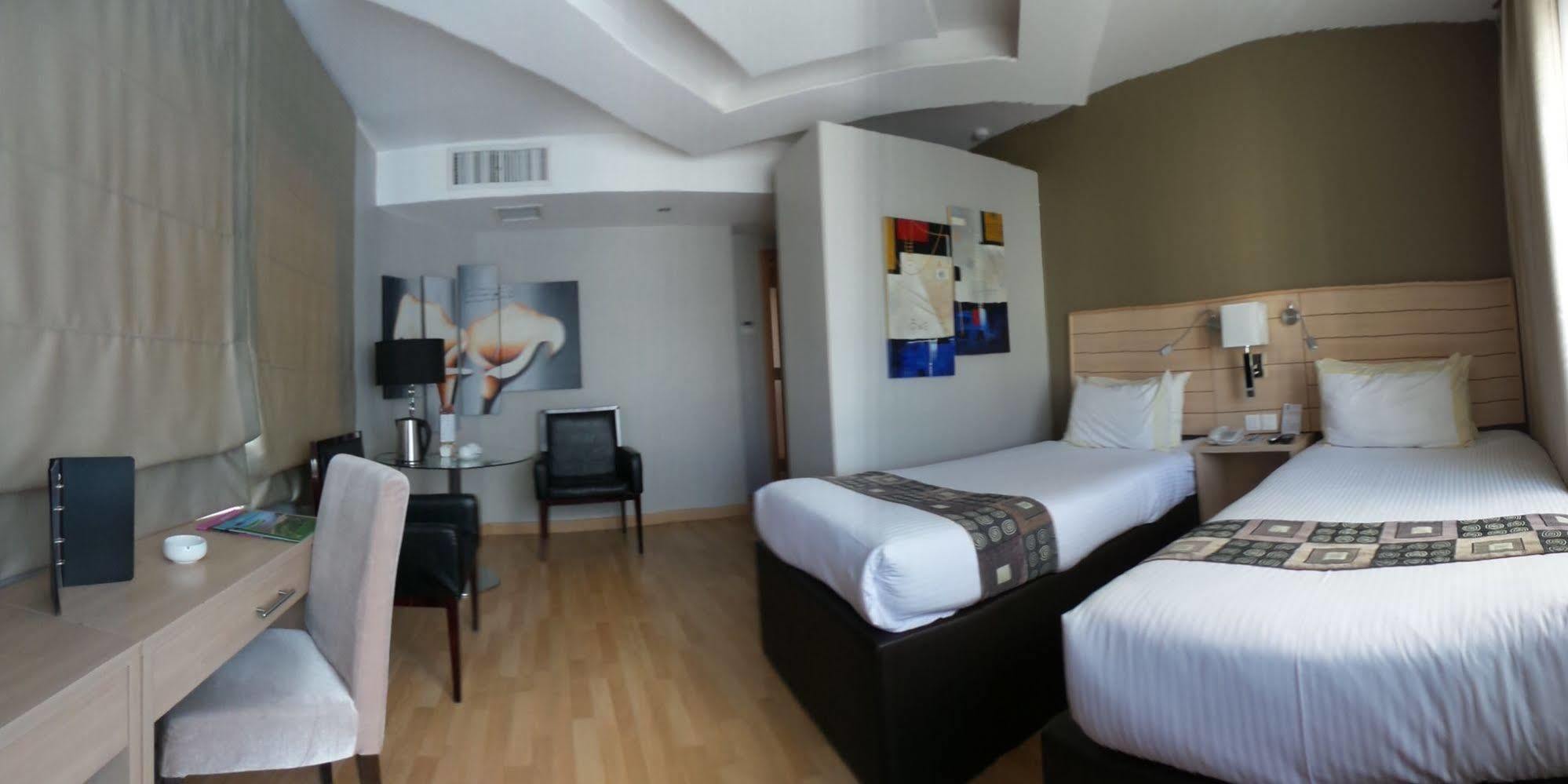 Crystal Hotel Амман Экстерьер фото